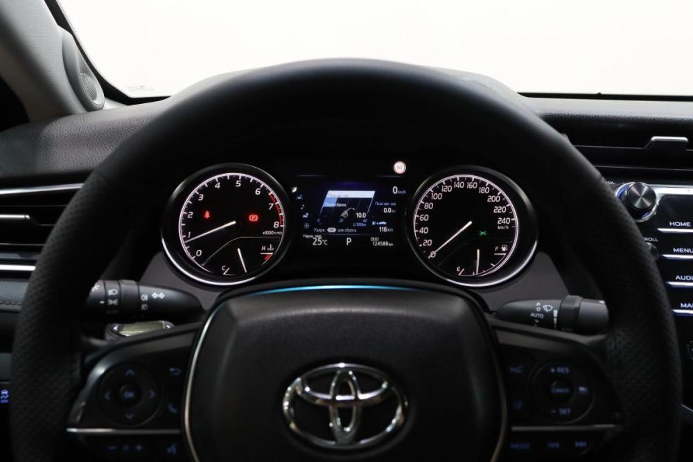 Toyota Camry VIII (XV70) Сургут  - изображение 15