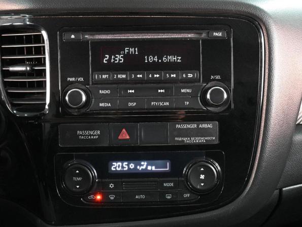 Mitsubishi Outlander III Рестайлинг с пробегом 2015 года, цена 1 829 000 рублей, 146335 км, внедорожник, Автокод Объявления