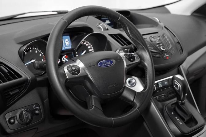 Ford Kuga II с пробегом 2016 года, цена 869 000 рублей, 106000 км, внедорожник, Автокод Объявления