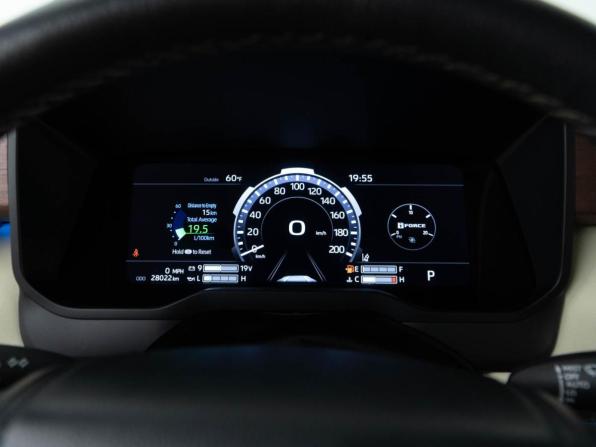 Toyota Tundra III с пробегом 2022 года, цена 8 145 055 рублей, 28022 км, offers.body_type.unknown, Автокод Объявления