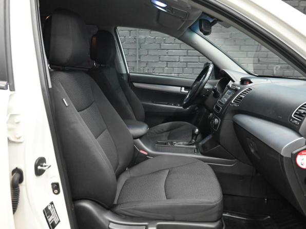 Kia Sorento II Рестайлинг с пробегом 2014 года, цена 1 990 000 рублей, 151760 км, внедорожник, Автокод Объявления