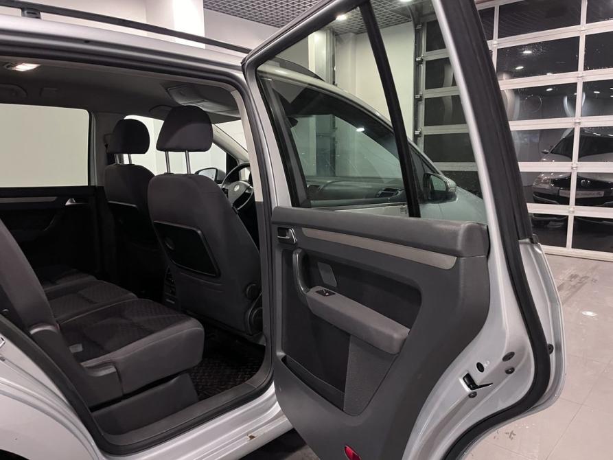 Volkswagen Touran I Рестайлинг Чебоксары  - изображение 15