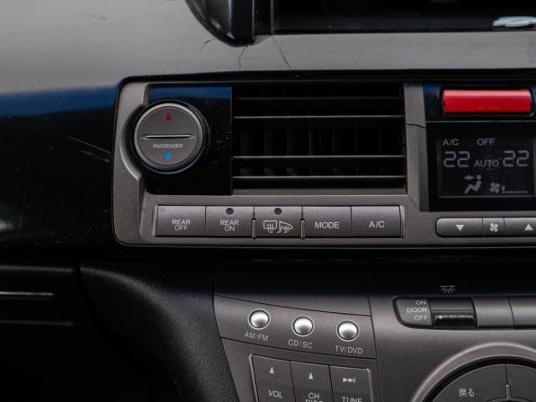 Honda Elysion I Рестайлинг с пробегом 2006 года, цена 1 430 000 рублей, 315789 км, минивэн, Автокод Объявления