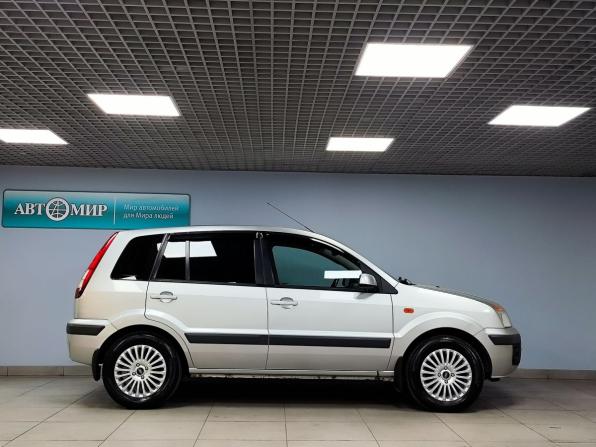 Ford Fusion I Рестайлинг с пробегом 2008 года, цена 599 000 рублей, 177469 км, хэтчбек, Автокод Объявления