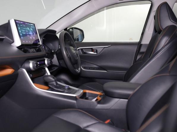 Toyota RAV4 V (XA50) с пробегом 2019 года, цена 2 980 000 рублей, 130000 км, внедорожник, Автокод Объявления