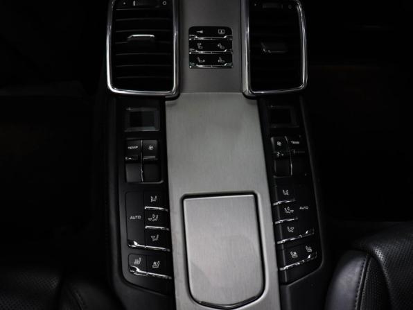 Porsche Panamera I с пробегом 2009 года, цена 3 870 000 рублей, 76138 км, лифтбек, Автокод Объявления