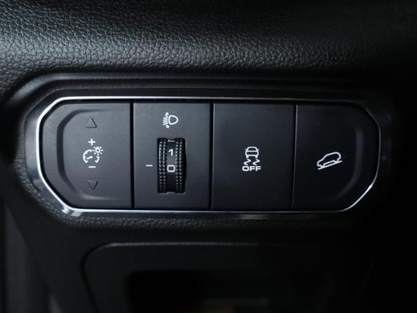 Haval Jolion I с пробегом 2023 года, цена 1 399 000 рублей, 108926 км, внедорожник, Автокод Объявления