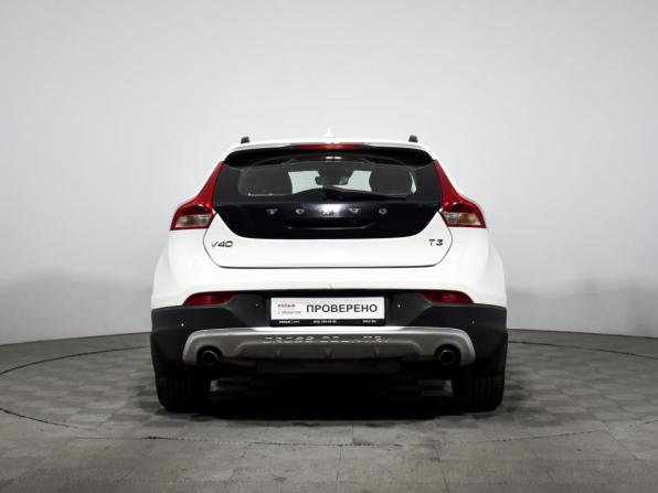 Volvo V40 Cross Country I Рестайлинг с пробегом 2016 года, цена 1 347 989 рублей, 162313 км, хэтчбек, Автокод Объявления