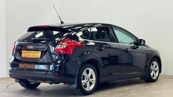 Ford Focus III с пробегом 2013 года, цена 690 000 рублей, 186743 км, седан, Автокод Объявления