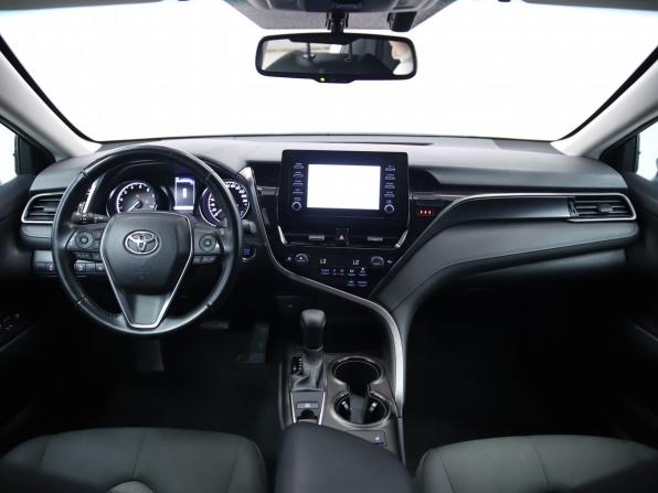 Toyota Camry VIII (XV70) Рестайлинг с пробегом 2021 года, цена 2 490 000 рублей, 112499 км, седан, Автокод Объявления