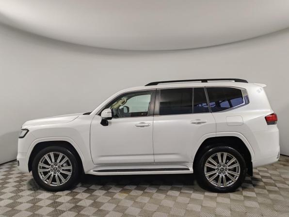 Toyota Land Cruiser 300 Series с пробегом 2022 года, цена 9 999 000 рублей, 45930 км, внедорожник, Автокод Объявления