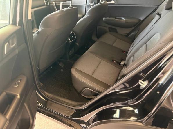 Kia Sportage IV Рестайлинг с пробегом 2022 года, цена 2 628 900 рублей, 45976 км, внедорожник, Автокод Объявления