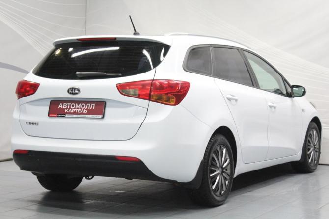 Kia Ceed II с пробегом 2013 года, цена 1 090 000 рублей, 123246 км, универсал, Автокод Объявления