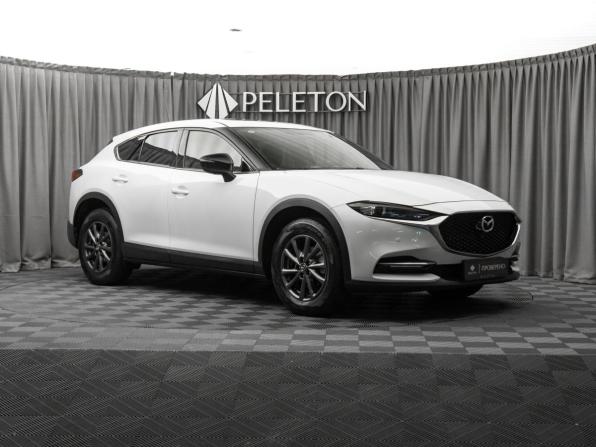 Mazda CX-4 I Рестайлинг с пробегом 2023 года, цена 2 840 000 рублей, 35757 км, внедорожник, Автокод Объявления