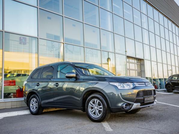 Mitsubishi Outlander III Рестайлинг с пробегом 2014 года, цена 1 698 000 рублей, 135300 км, внедорожник, Автокод Объявления