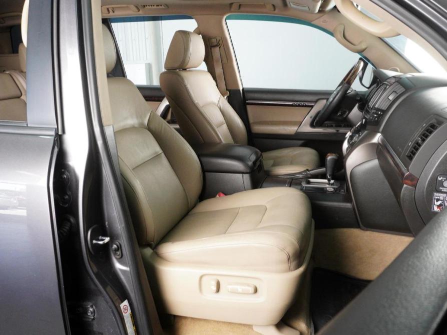 Toyota Land Cruiser 200 Series Минеральные Воды  - изображение 8