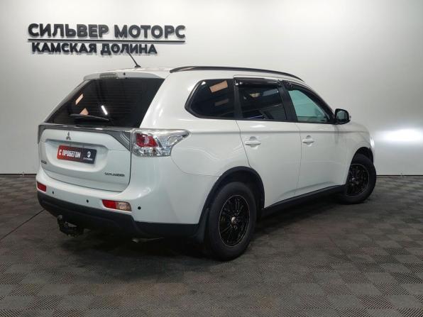 Mitsubishi Outlander III с пробегом 2012 года, цена 1 135 000 рублей, 263472 км, внедорожник, Автокод Объявления