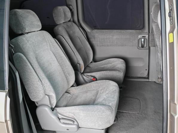 Kia Carnival I Рестайлинг с пробегом 2003 года, цена 485 000 рублей, 322057 км, минивэн, Автокод Объявления