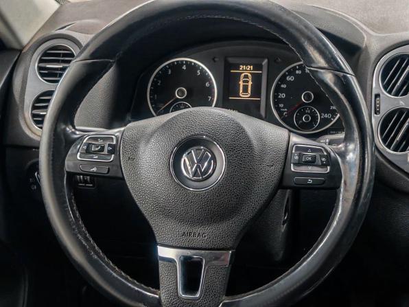 Volkswagen Tiguan I Рестайлинг с пробегом 2013 года, цена 1 299 900 рублей, 179000 км, внедорожник, Автокод Объявления
