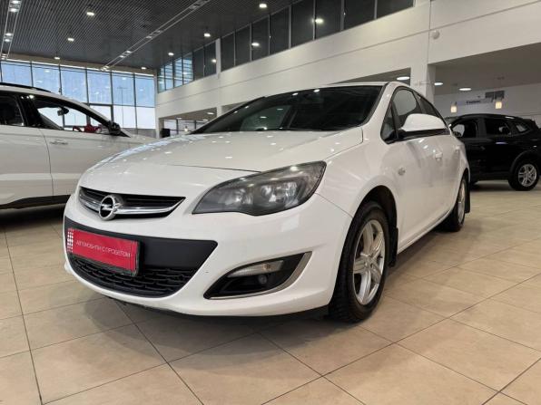 Opel Astra J Рестайлинг с пробегом 2013 года, цена 620 000 рублей, 246392 км, седан, Автокод Объявления