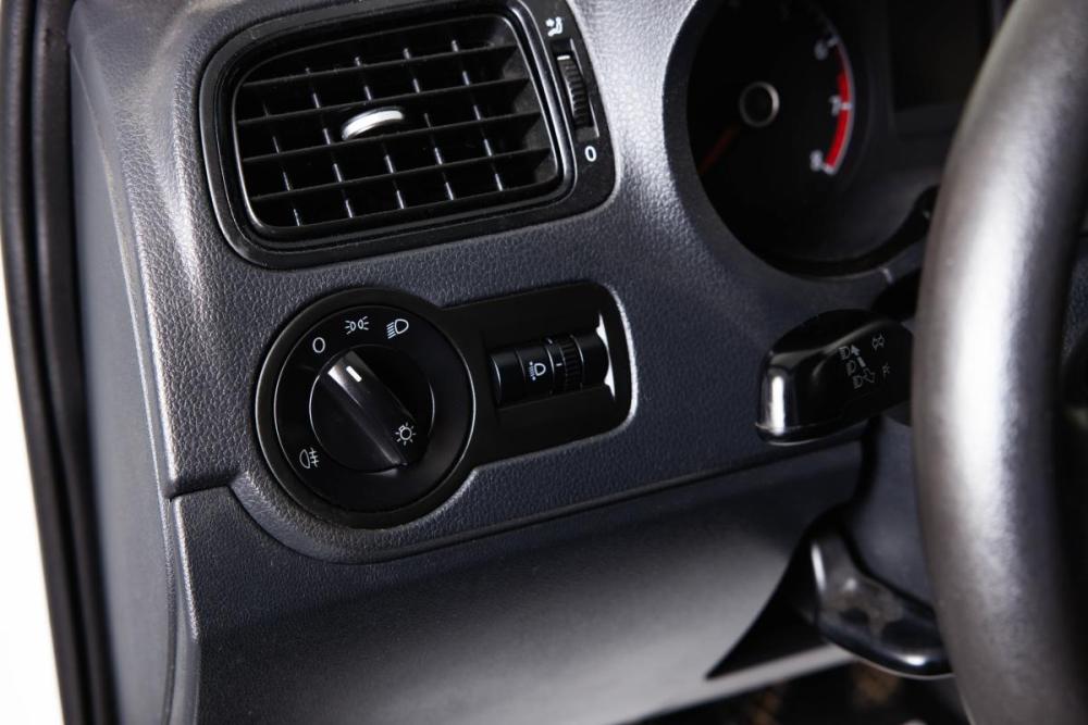 Volkswagen Polo V Рестайлинг Пермь  - изображение 21