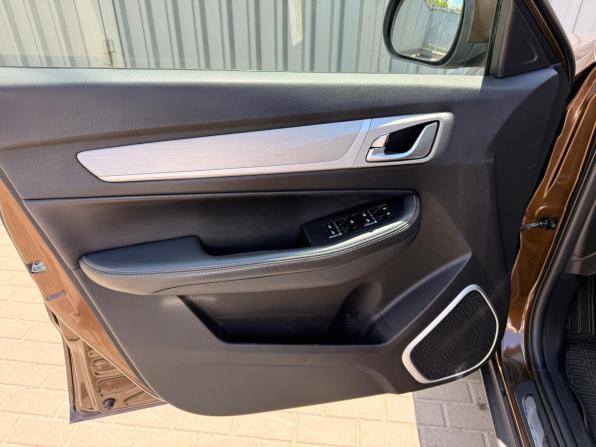 Geely Emgrand X7 I Рестайлинг 2 с пробегом 2021 года, цена 1 345 000 рублей, 88300 км, седан, Автокод Объявления