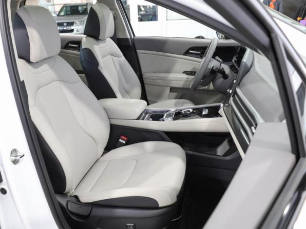 Kia Sportage V с пробегом 2026 года, цена 3 990 000 рублей, 75 км, внедорожник, Автокод Объявления