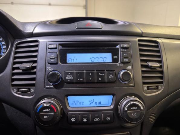 Kia Magentis II с пробегом 2006 года, цена 649 000 рублей, 172149 км, седан, Автокод Объявления