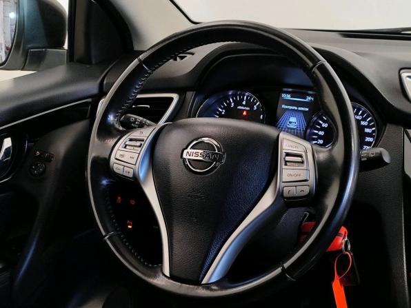 Nissan Qashqai II с пробегом 2017 года, цена 1 345 000 рублей, 132190 км, внедорожник, Автокод Объявления