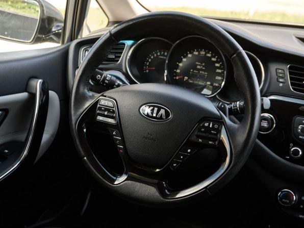 Kia Ceed II с пробегом 2014 года, цена 1 135 000 рублей, 159066 км, универсал, Автокод Объявления