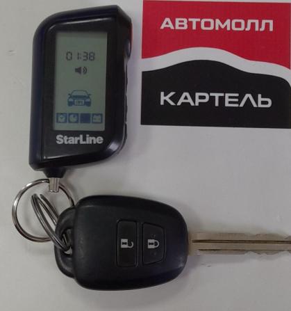 Toyota Corolla XI (E160 E170 E180) Рестайлинг 1 с пробегом 2015 года, цена 1 089 000 рублей, 86000 км, седан, Автокод Объявления