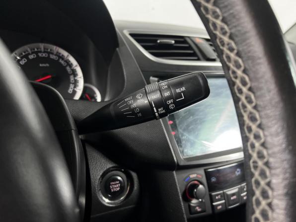 Suzuki Swift IV с пробегом 2013 года, цена 1 045 900 рублей, 116808 км, хэтчбек, Автокод Объявления