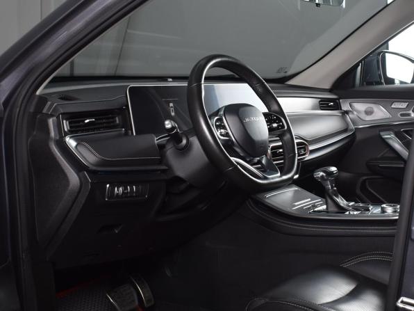 JETOUR X70+ I Рестайлинг с пробегом 2023 года, цена 2 229 995 рублей, 43828 км, внедорожник, Автокод Объявления