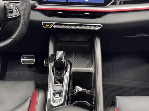 Geely Coolray I Рестайлинг с пробегом 2023 года, цена 2 100 000 рублей, 83625 км, внедорожник, Автокод Объявления