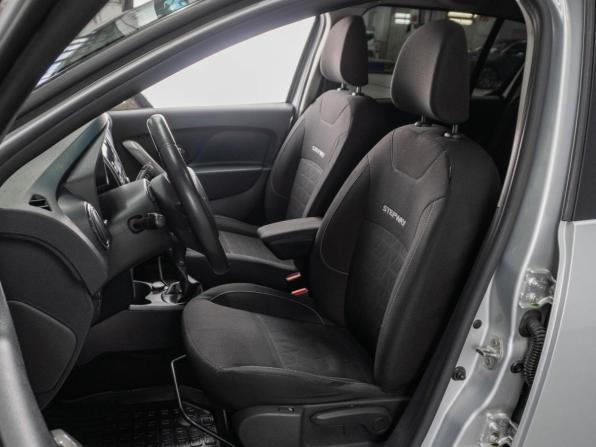 Renault Sandero II с пробегом 2017 года, цена 1 050 000 рублей, 124495 км, хэтчбек, Автокод Объявления