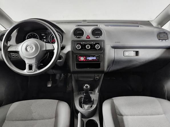 Volkswagen Caddy III Рестайлинг с пробегом 2010 года, цена 940 000 рублей, 39734 км, компактвэн, Автокод Объявления