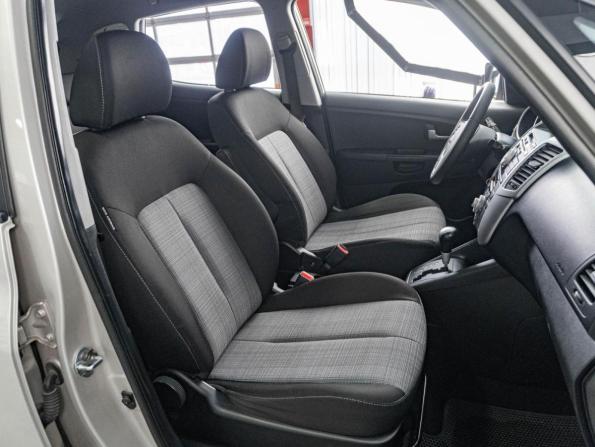 Kia Venga I с пробегом 2011 года, цена 1 049 000 рублей, 79739 км, компактвэн, Автокод Объявления