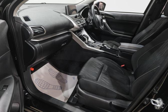 Mitsubishi Eclipse Cross I с пробегом 2019 года, цена 2 399 000 рублей, 57000 км, внедорожник, Автокод Объявления