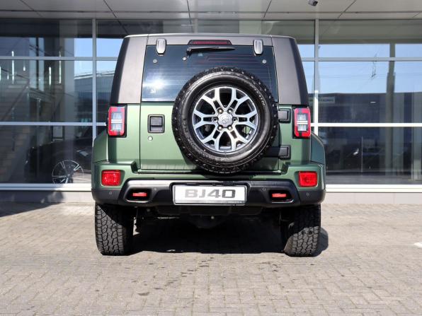 BAIC BJ40 I Рестайлинг с пробегом 2023 года, цена 3 100 000 рублей, 17667 км, внедорожник, Автокод Объявления