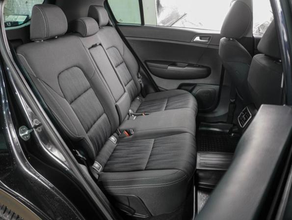 Kia Sportage IV Рестайлинг с пробегом 2018 года, цена 2 399 000 рублей, 23390 км, внедорожник, Автокод Объявления