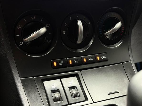 Mazda 3 II (BL) Рестайлинг с пробегом 2012 года, цена 899 000 рублей, 215000 км, седан, Автокод Объявления