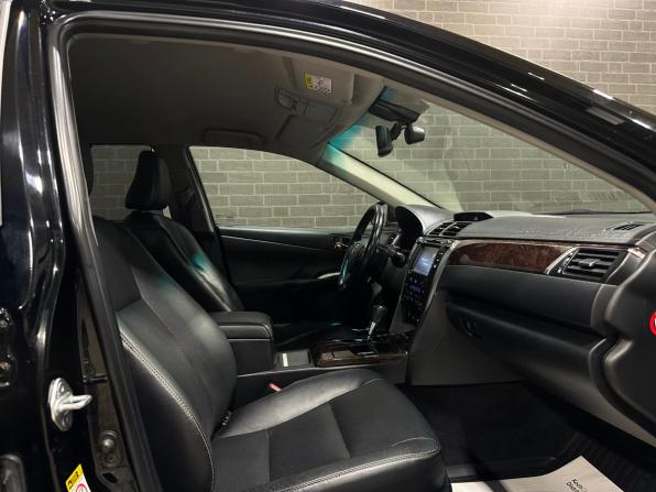 Toyota Camry VII (XV50) Рестайлинг с пробегом 2014 года, цена 2 149 000 рублей, 133680 км, седан, Автокод Объявления