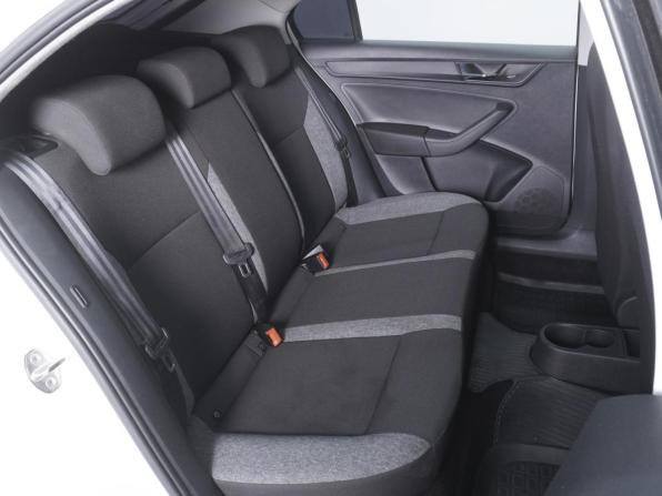 Skoda Rapid II с пробегом 2021 года, цена 1 580 000 рублей, 97952 км, лифтбек, Автокод Объявления