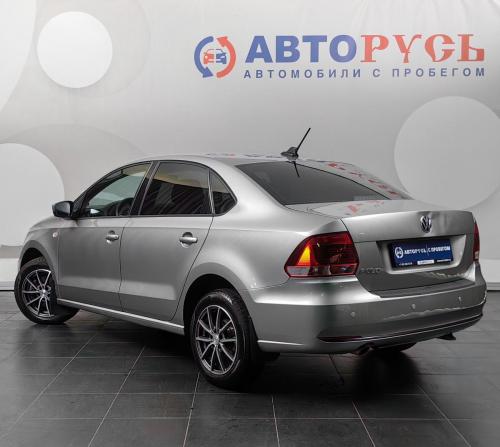 Volkswagen Polo V Рестайлинг с пробегом 2018 года, цена 1 055 000 рублей, 106795 км, седан, Автокод Объявления