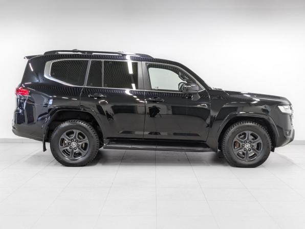 Toyota Land Cruiser 300 Series с пробегом 2021 года, цена 8 330 000 рублей, 72948 км, внедорожник, Автокод Объявления