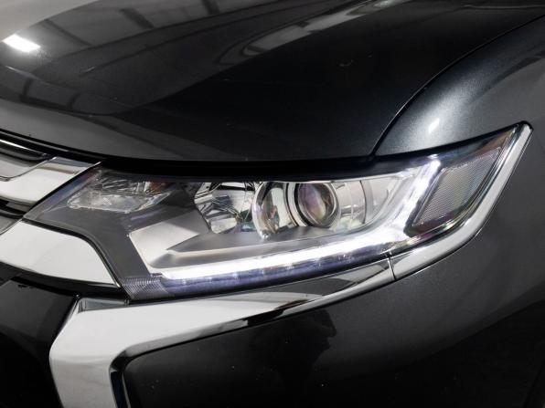 Mitsubishi Outlander III Рестайлинг 2 с пробегом 2015 года, цена 1 638 500 рублей, 127755 км, внедорожник, Автокод Объявления