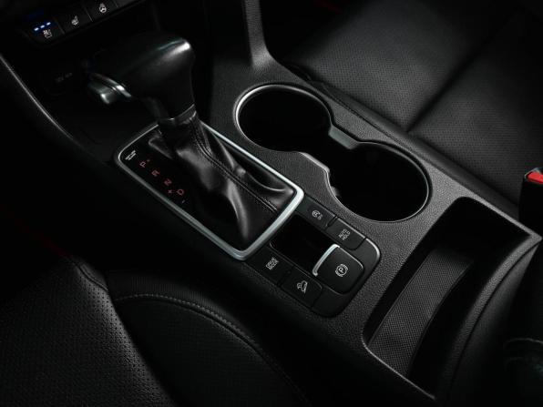 Kia Sportage IV с пробегом 2017 года, цена 2 279 000 рублей, 125185 км, внедорожник, Автокод Объявления