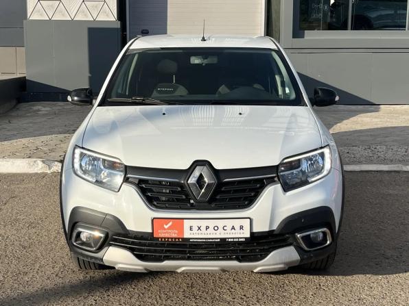 Renault Logan II Рестайлинг с пробегом 2022 года, цена 1 064 000 рублей, 134947 км, седан, Автокод Объявления