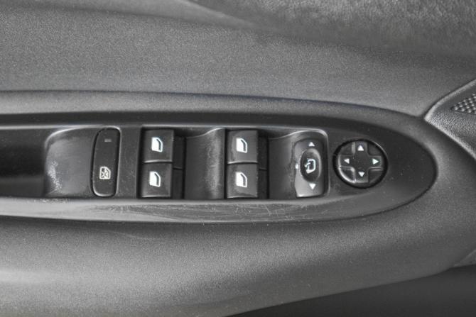 Citroen C4 II с пробегом 2012 года, цена 709 000 рублей, 250000 км, хэтчбек, Автокод Объявления
