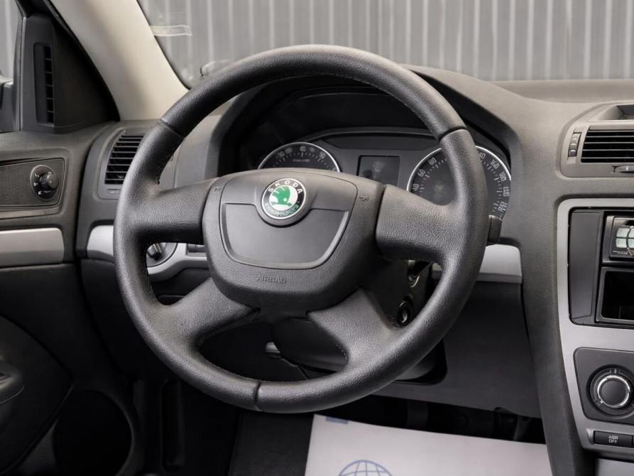 Skoda Octavia II (A5) Рестайлинг Пермь  - изображение 10